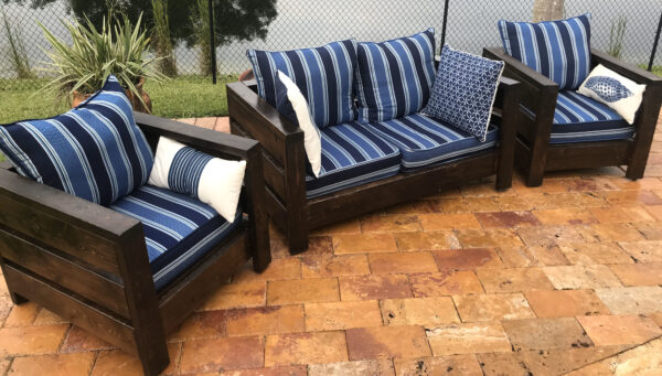 BluSkysUnlimited Rustic OutSide Love Seat and Chairs